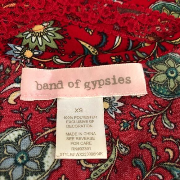 Band of Gypsies Red Lace Bell sleeve Mini Dress Size XS Floral Print - Picture 8 of 8